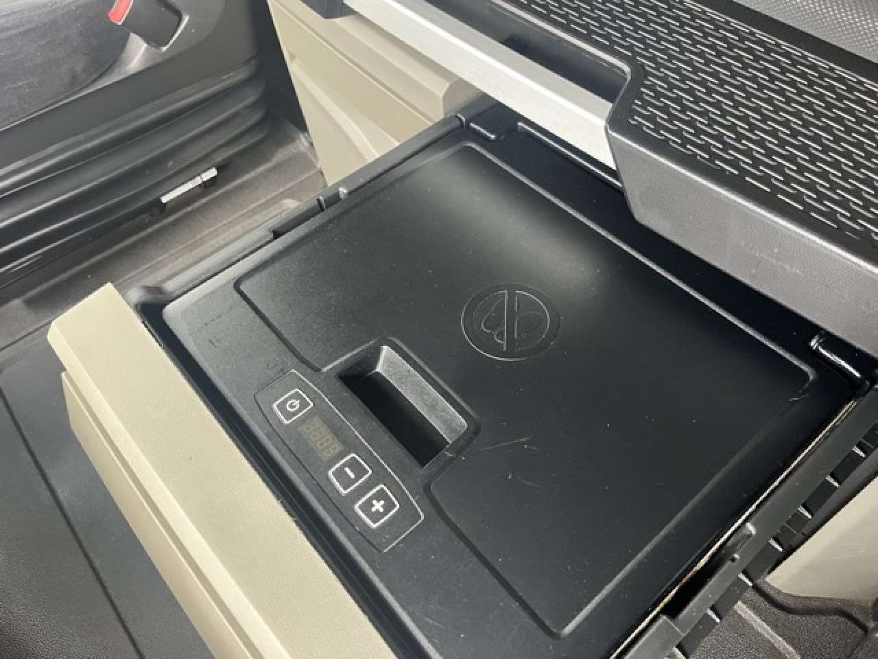 MAN TGX 18.510 4x2 LL SA - Vollgarantie MAN bis 01.202 - Cabeza tractora: foto 3 MAN TGX 18.510 4x2 LL SA - Vollgarantie MAN bis 01.202 - Cabeza tractora: foto 3