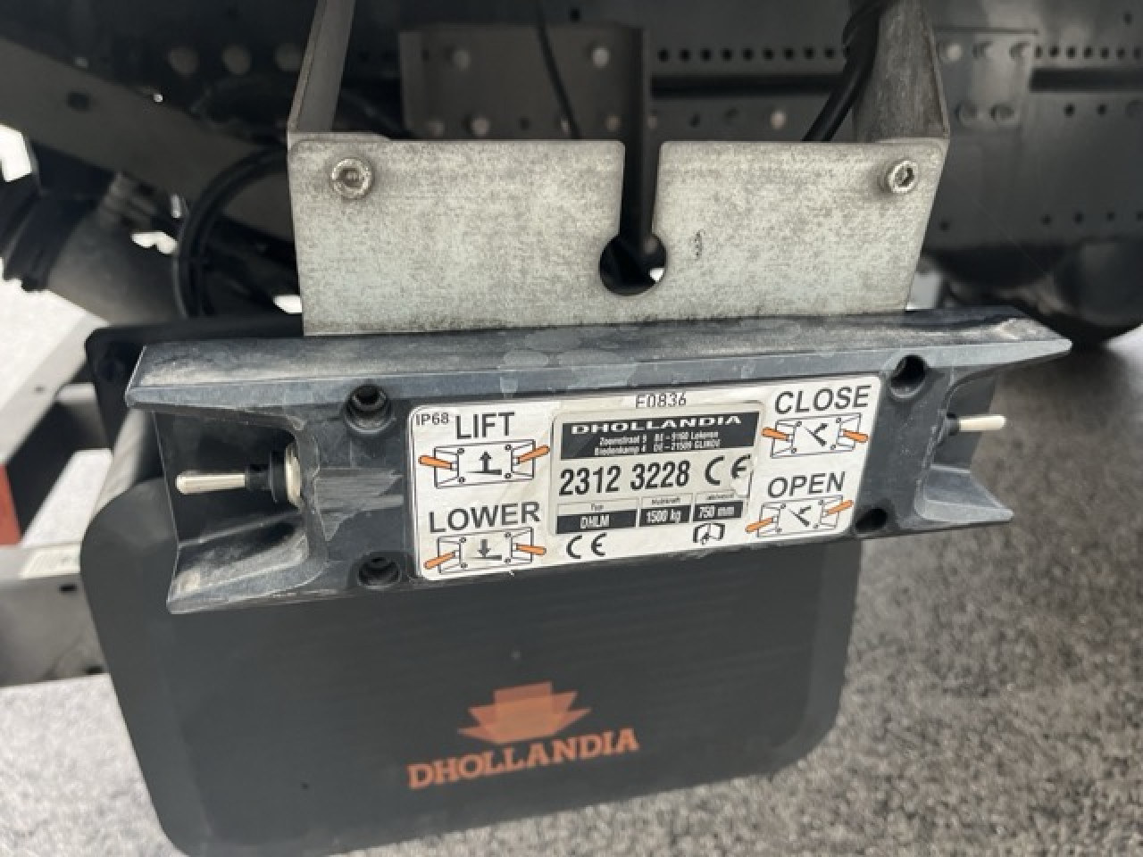 Camión caja cerrada MAN TGL 12.250 4x2 BL CH Euro6 Klima AHK Luftfeder ZV: foto 7