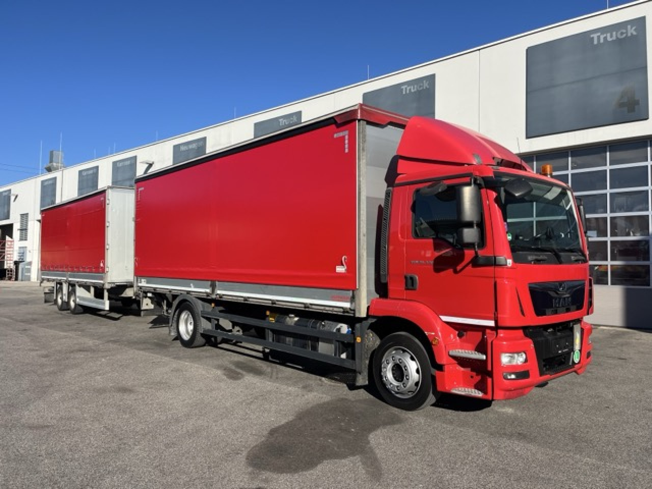 MAN TGM 18.320 4x2 BL Durchladbar - mit Tandemhänger - Camión lona: foto 1 MAN TGM 18.320 4x2 BL Durchladbar - mit Tandemhänger - Camión lona: foto 1