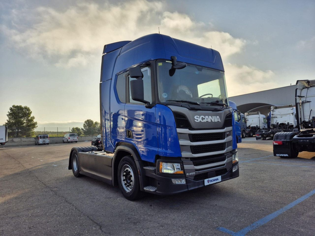 Scania R 450 - Cabeza tractora: foto 1 Scania R 450 - Cabeza tractora: foto 1