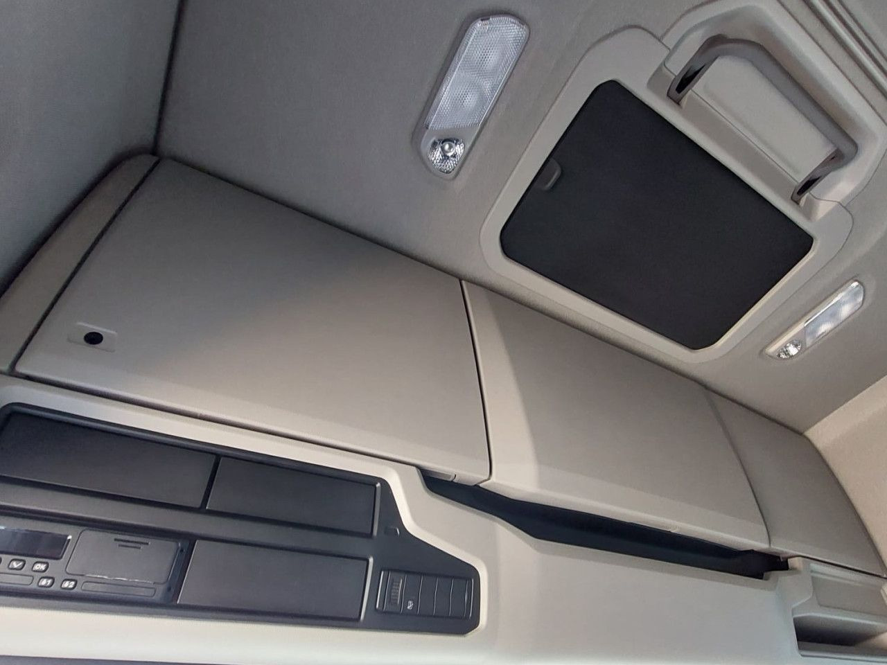 Scania R 460 - Cabeza tractora: foto 5 Scania R 460 - Cabeza tractora: foto 5