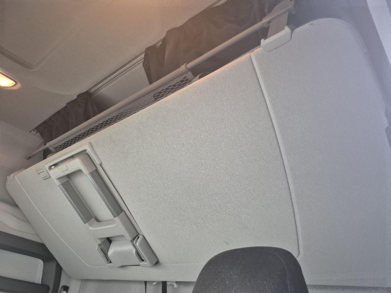 Arrendamiento de Scania R 580 Scania R 580: foto 9