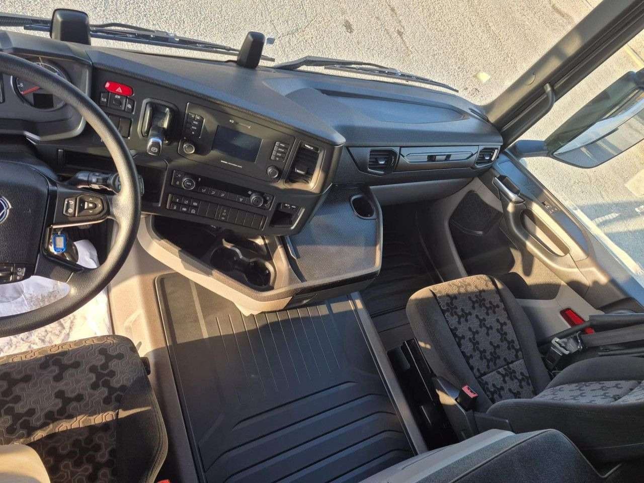 Scania R 590 - Cabeza tractora: foto 5 Scania R 590 - Cabeza tractora: foto 5