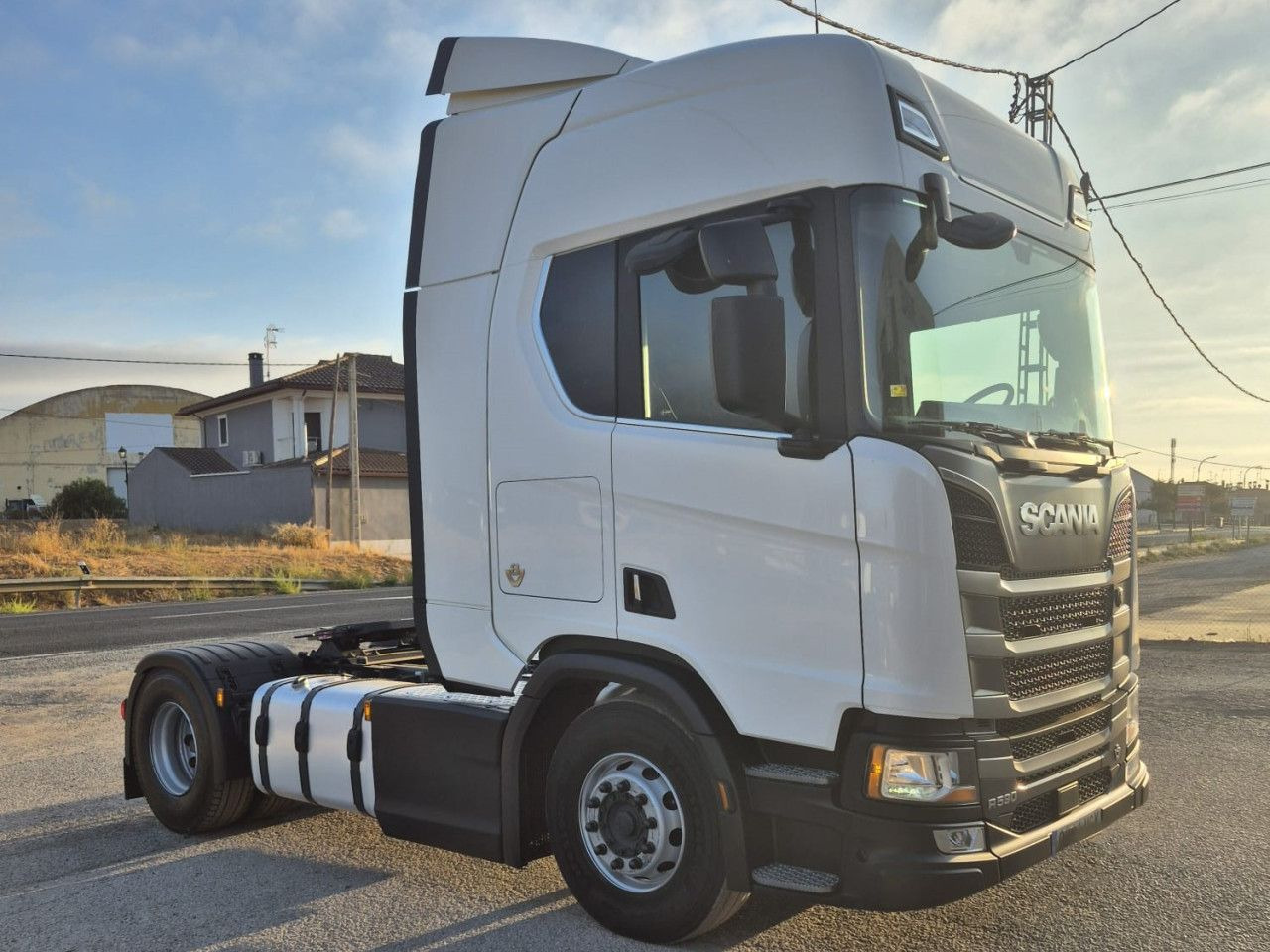 Scania R 590 - Cabeza tractora: foto 3 Scania R 590 - Cabeza tractora: foto 3