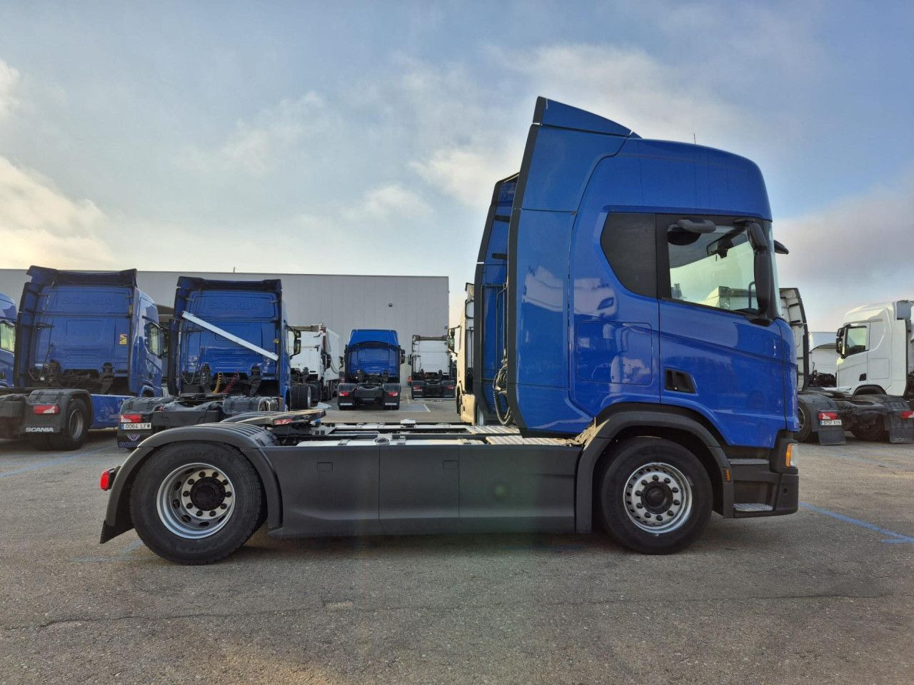 Scania R450 - Cabeza tractora: foto 2 Scania R450 - Cabeza tractora: foto 2