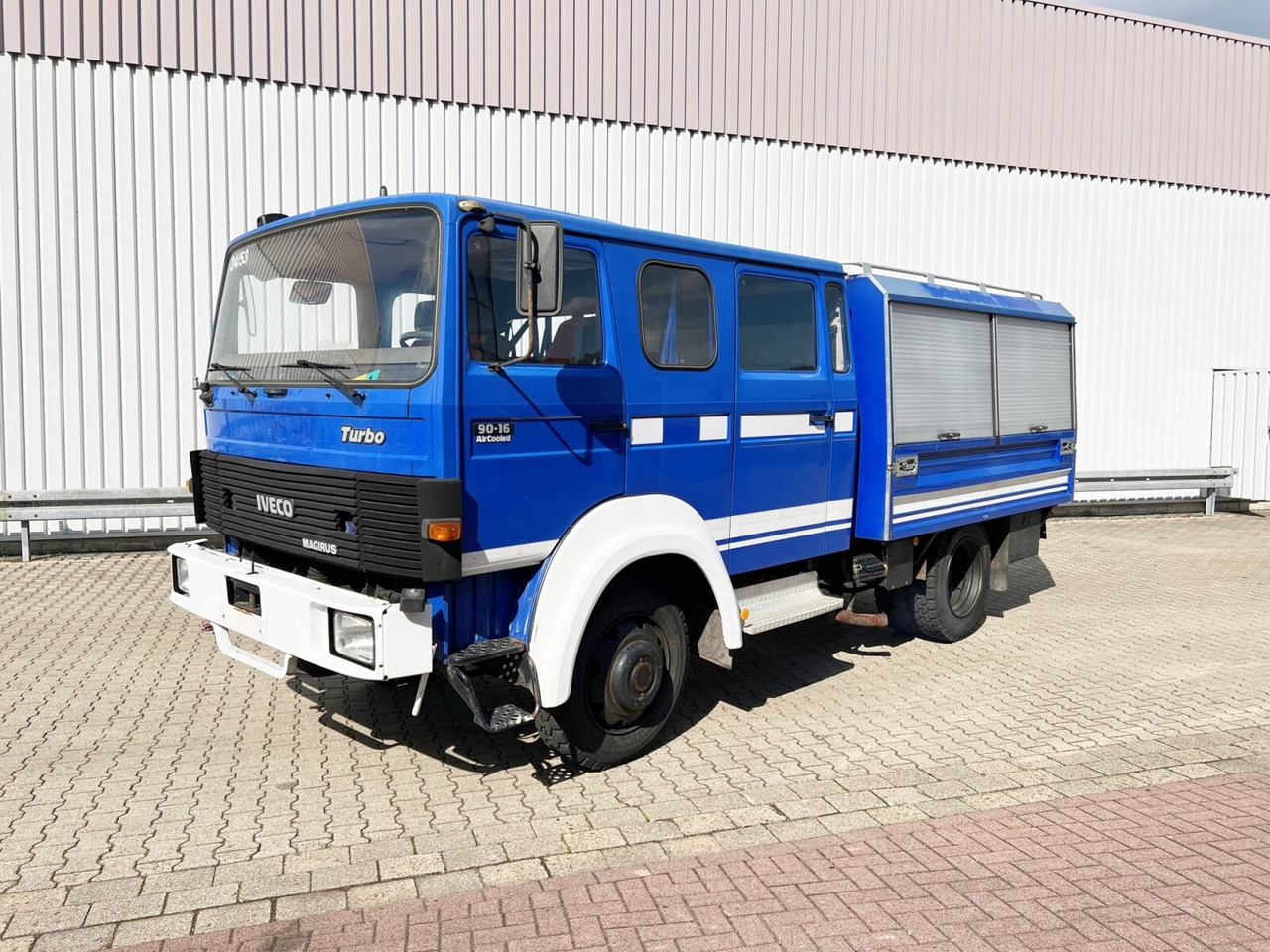 90-16 AW 4x4 Doka 90-16 AW 4x4 Doka, 20x VORHANDEN, Mannschaftswagen - Camión de bomberos: foto 1 90-16 AW 4x4 Doka 90-16 AW 4x4 Doka, 20x VORHANDEN, Mannschaftswagen - Camión de bomberos: foto 1