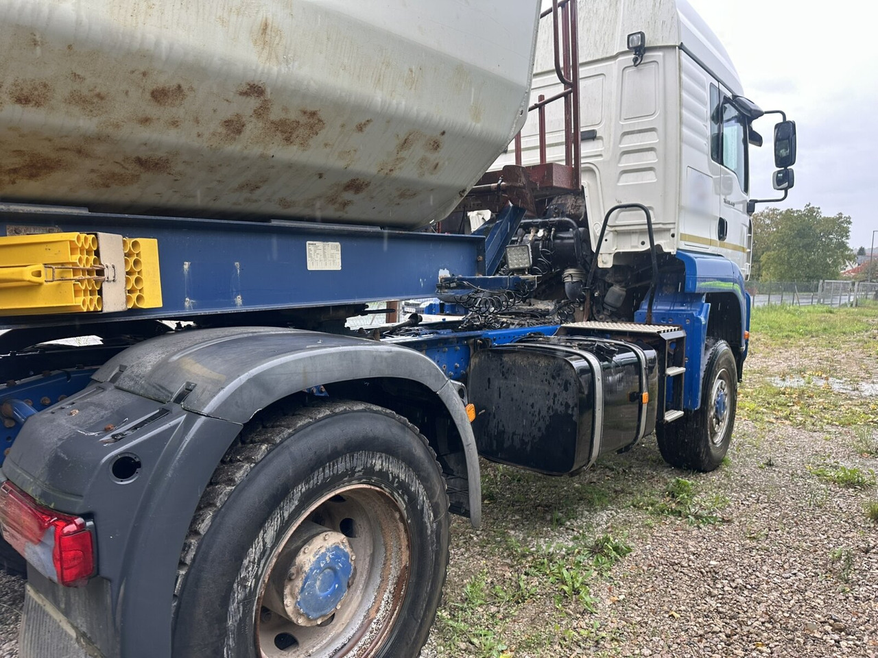 MAN TGA 18.440 4x4 TGA 18.440 4x4 - Cabeza tractora: foto 3 MAN TGA 18.440 4x4 TGA 18.440 4x4 - Cabeza tractora: foto 3