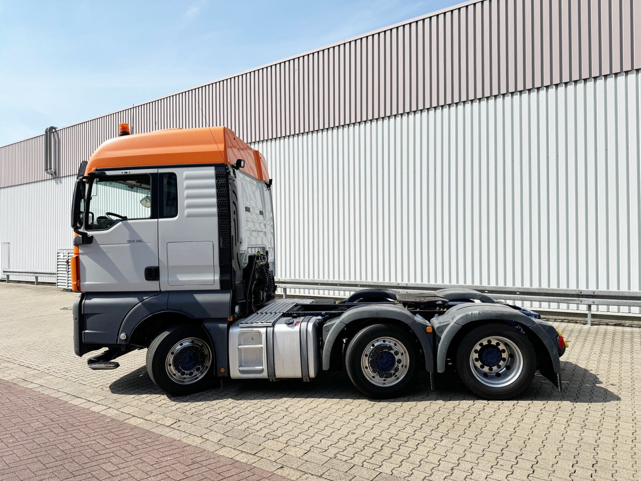 MAN TGX 26.510 6X2/4 BLS TGX 26.510 6X2/4 BLS, Intarder, Vorlauflenk-/lift, XLX-Fahrerhaus - Cabeza tractora: foto 3 MAN TGX 26.510 6X2/4 BLS TGX 26.510 6X2/4 BLS, Intarder, Vorlauflenk-/lift, XLX-Fahrerhaus - Cabeza tractora: foto 3