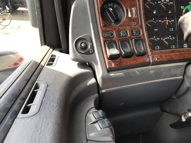 Cabeza tractora Scania R164 GA6x4NZ 480 R164 GA6x4NZ 480, Retarder, Hydraulik: foto 6 Cabeza tractora Scania R164 GA6x4NZ 480 R164 GA6x4NZ 480, Retarder, Hydraulik: foto 6