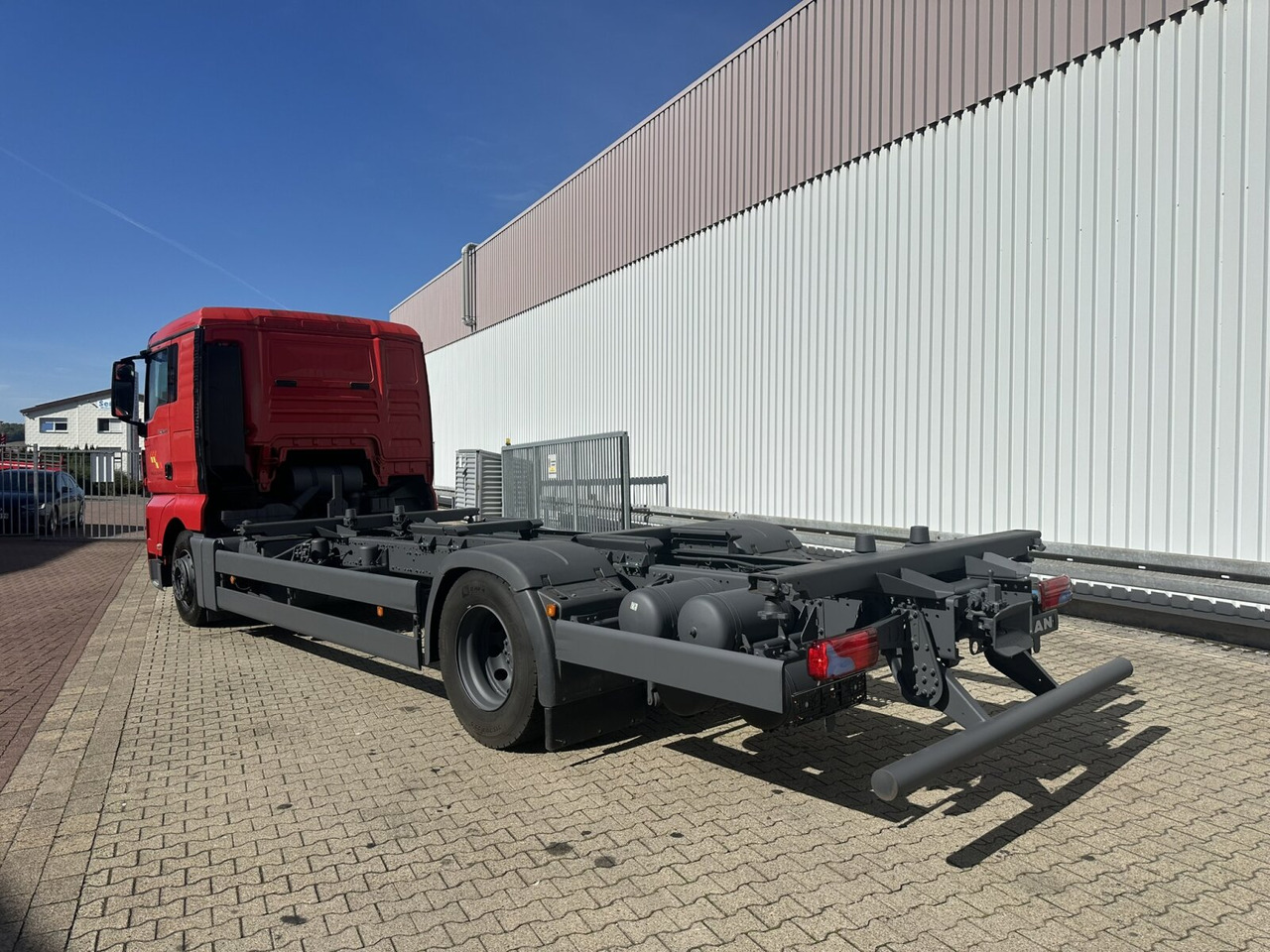 Arrendamiento de MAN TGX 18.360 4X2 LL TGX 18.360 4X2 LL, Fahrschule MAN TGX 18.360 4X2 LL TGX 18.360 4X2 LL, Fahrschule: foto 11