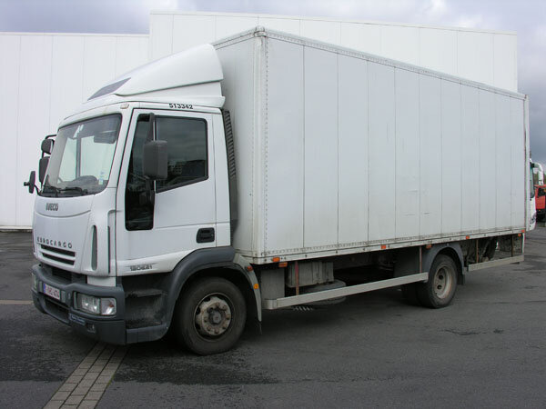 Iveco EuroCargo 120E/21 EuroCargo 120E/21 - Camión caja cerrada: foto 1 Iveco EuroCargo 120E/21 EuroCargo 120E/21 - Camión caja cerrada: foto 1