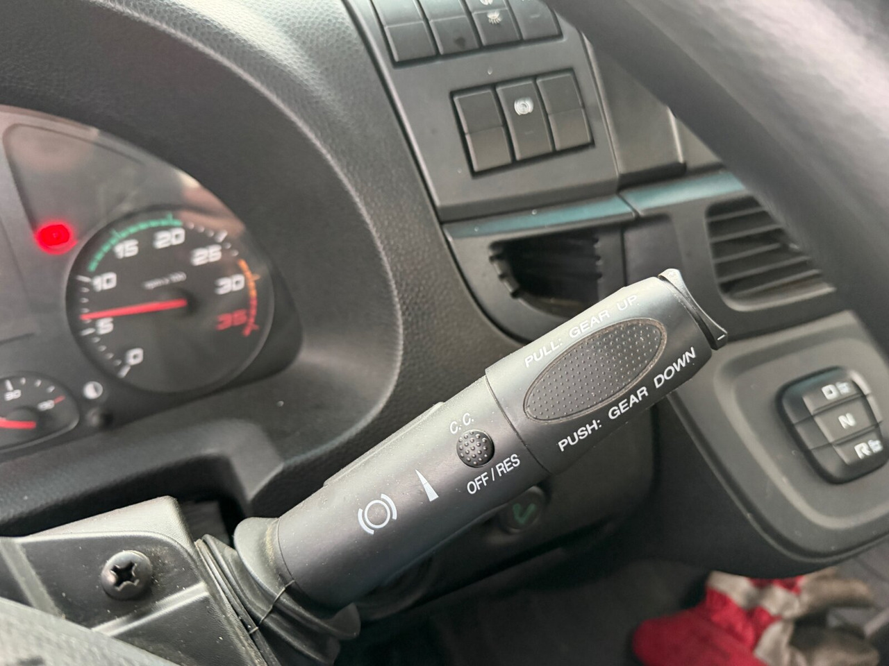 Iveco ML180E32 4x2 ML180E32 4x2 - Camión volquete: foto 5 Iveco ML180E32 4x2 ML180E32 4x2 - Camión volquete: foto 5