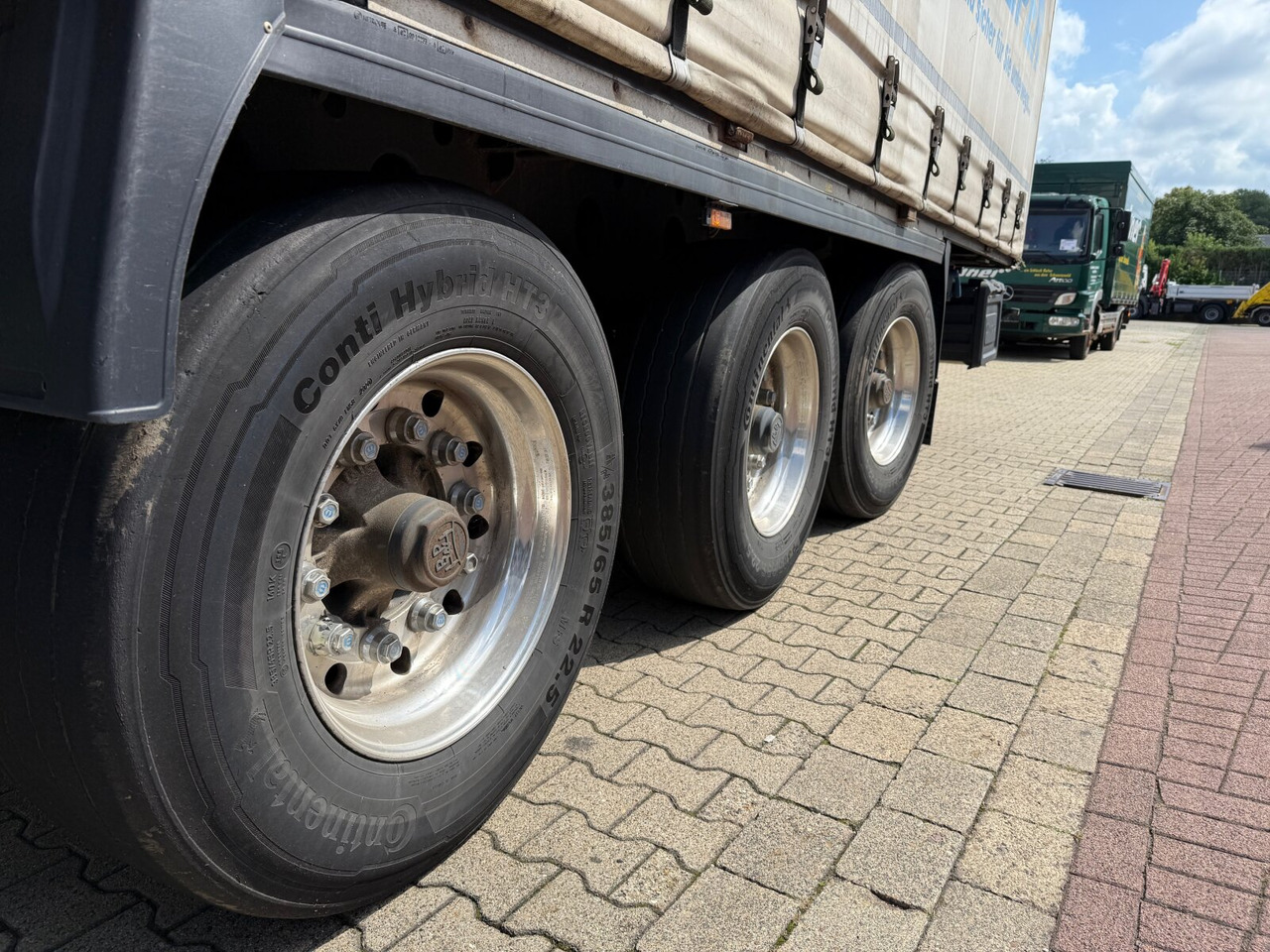 Krone SDP 27 eLCL10-CS Coil Liner SDP 27 eLCL10-CS Coil Liner, Coilmulde, Liftachse, Nachlauflenkachse, Edscha - Semirremolque plataforma/ Caja abierta: foto 4 Krone SDP 27 eLCL10-CS Coil Liner SDP 27 eLCL10-CS Coil Liner, Coilmulde, Liftachse, Nachlauflenkachse, Edscha - Semirremolque plataforma/ Caja abierta: foto 4