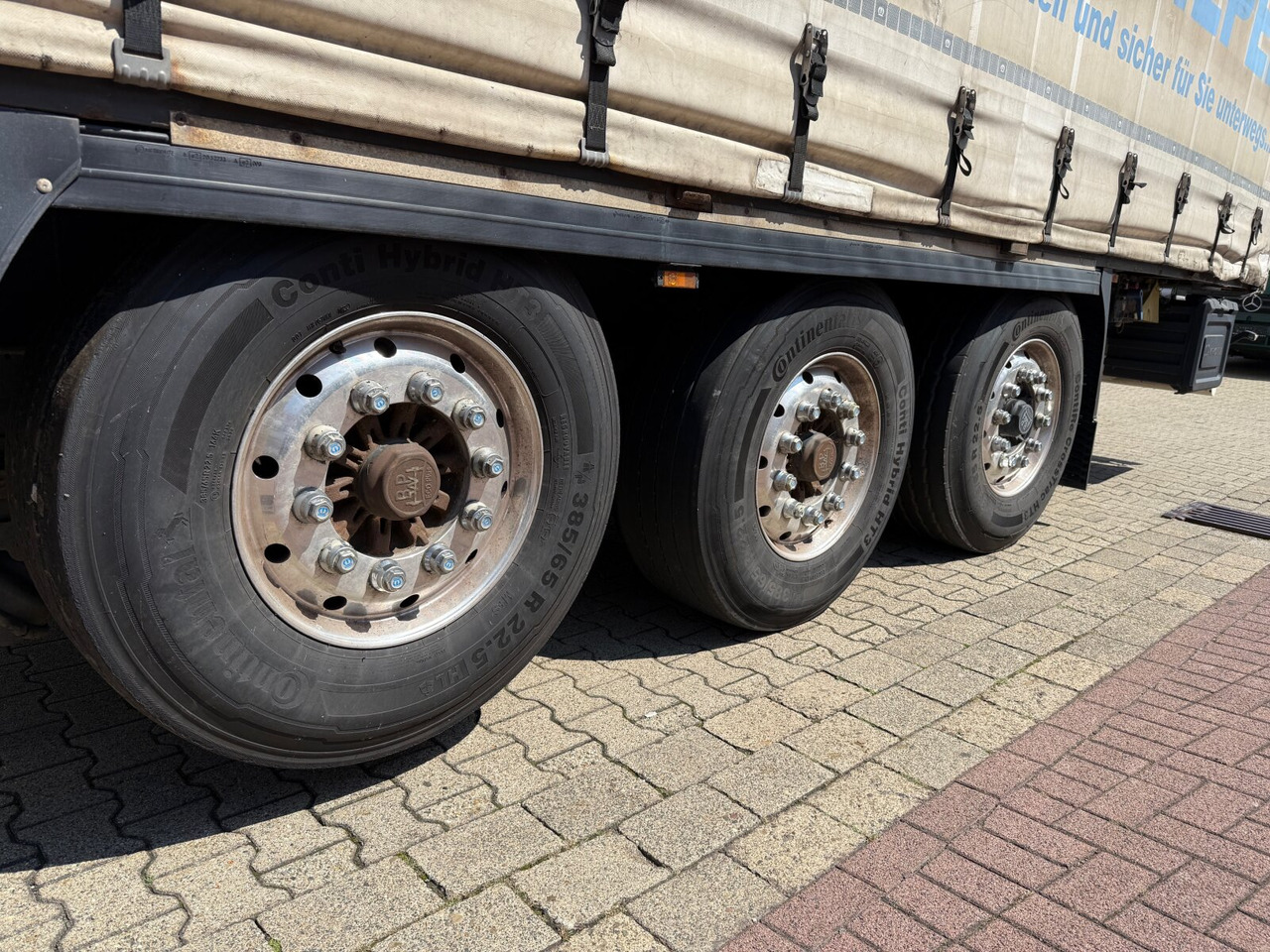 Krone SDP 27 eLCQ4-CS Coil Liner SDP 27 eLCQ4-CS Coil Liner, Coilmulde, Liftachse, Nachlauflenkachse, Edscha - Semirremolque plataforma/ Caja abierta: foto 4 Krone SDP 27 eLCQ4-CS Coil Liner SDP 27 eLCQ4-CS Coil Liner, Coilmulde, Liftachse, Nachlauflenkachse, Edscha - Semirremolque plataforma/ Caja abierta: foto 4