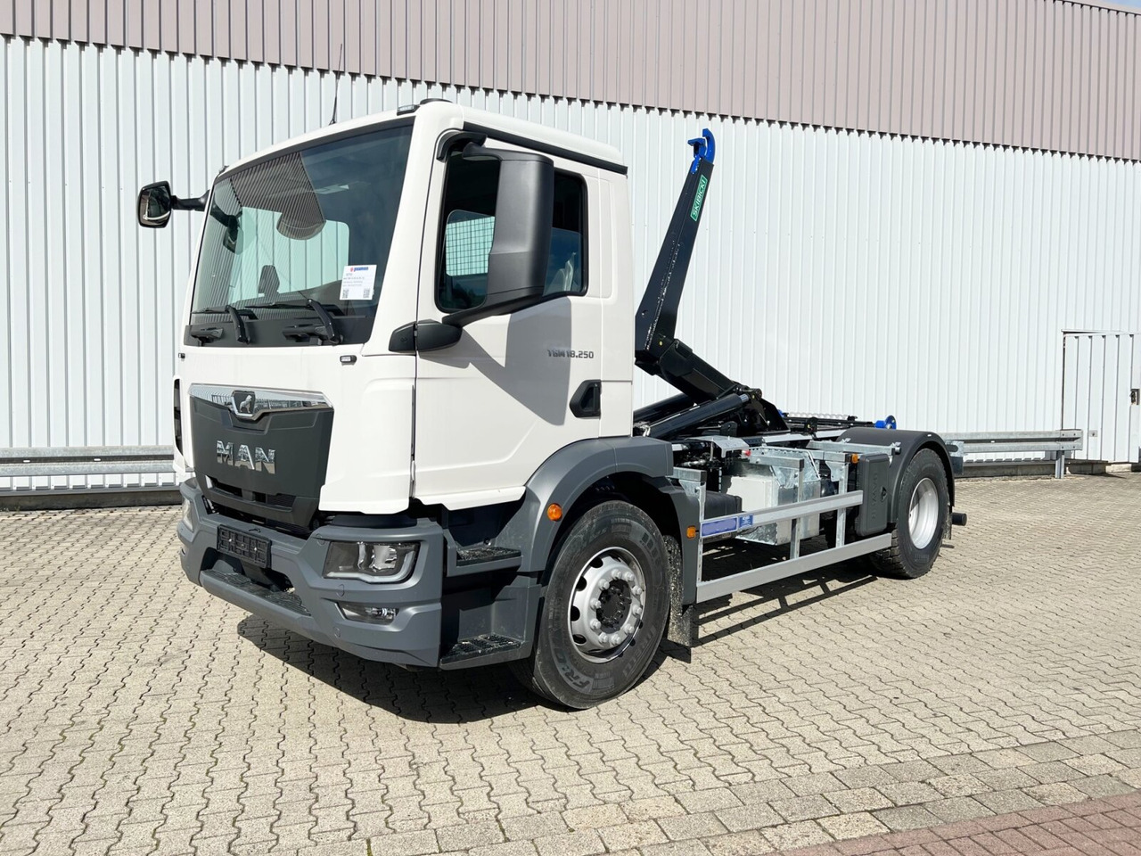 MAN TGM 18.250/340 4x2 BL CH TGM 18.250/340 4x2 BL CH, Funk - Camión multibasculante: foto 1 MAN TGM 18.250/340 4x2 BL CH TGM 18.250/340 4x2 BL CH, Funk - Camión multibasculante: foto 1