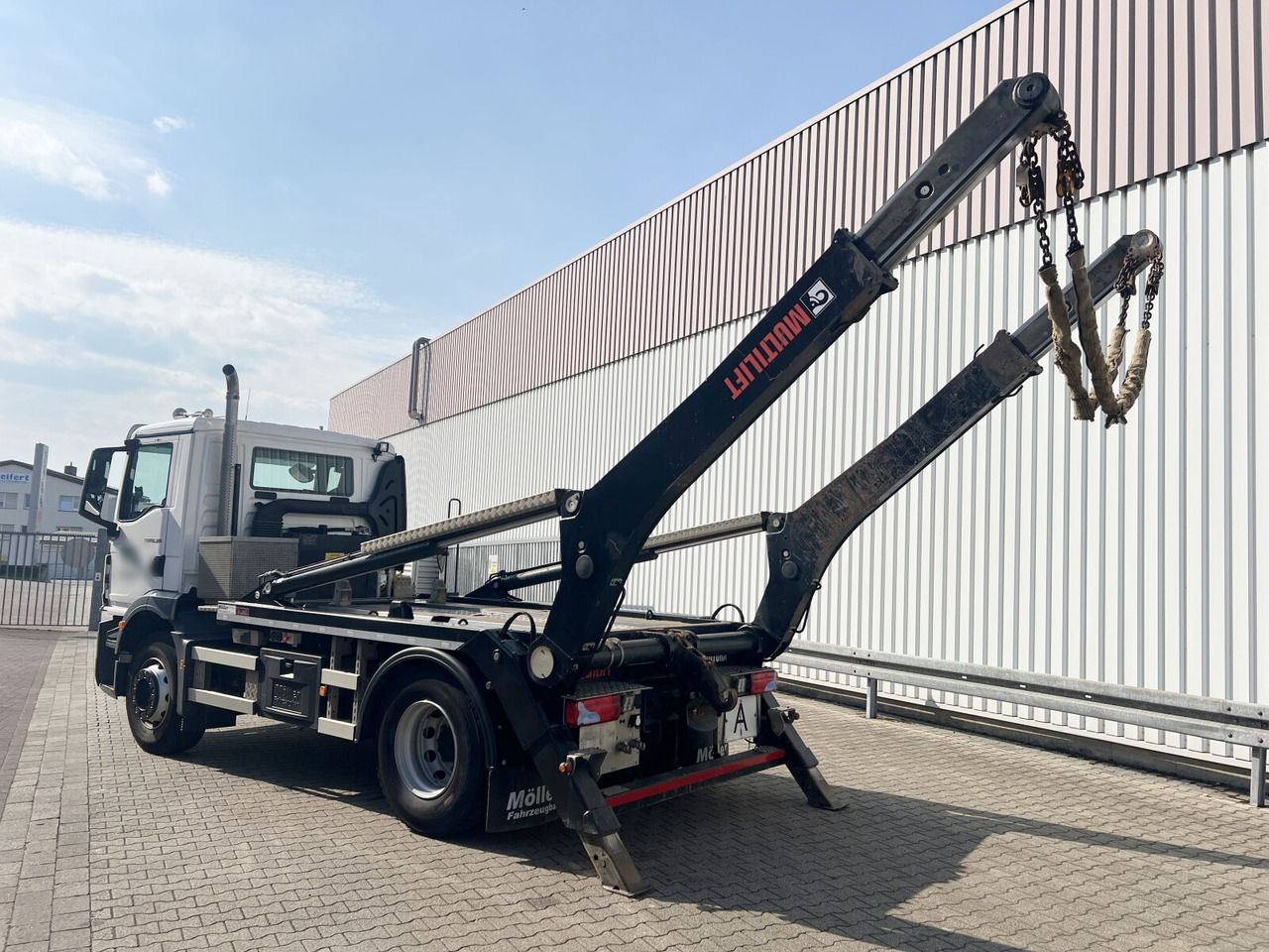 Camión portacontenedor de cadenas MAN TGM 18.320 4x2 BL TGM 18.320 4x2 BL, Hiab Tele-Absetzanlage, Funk: foto 10