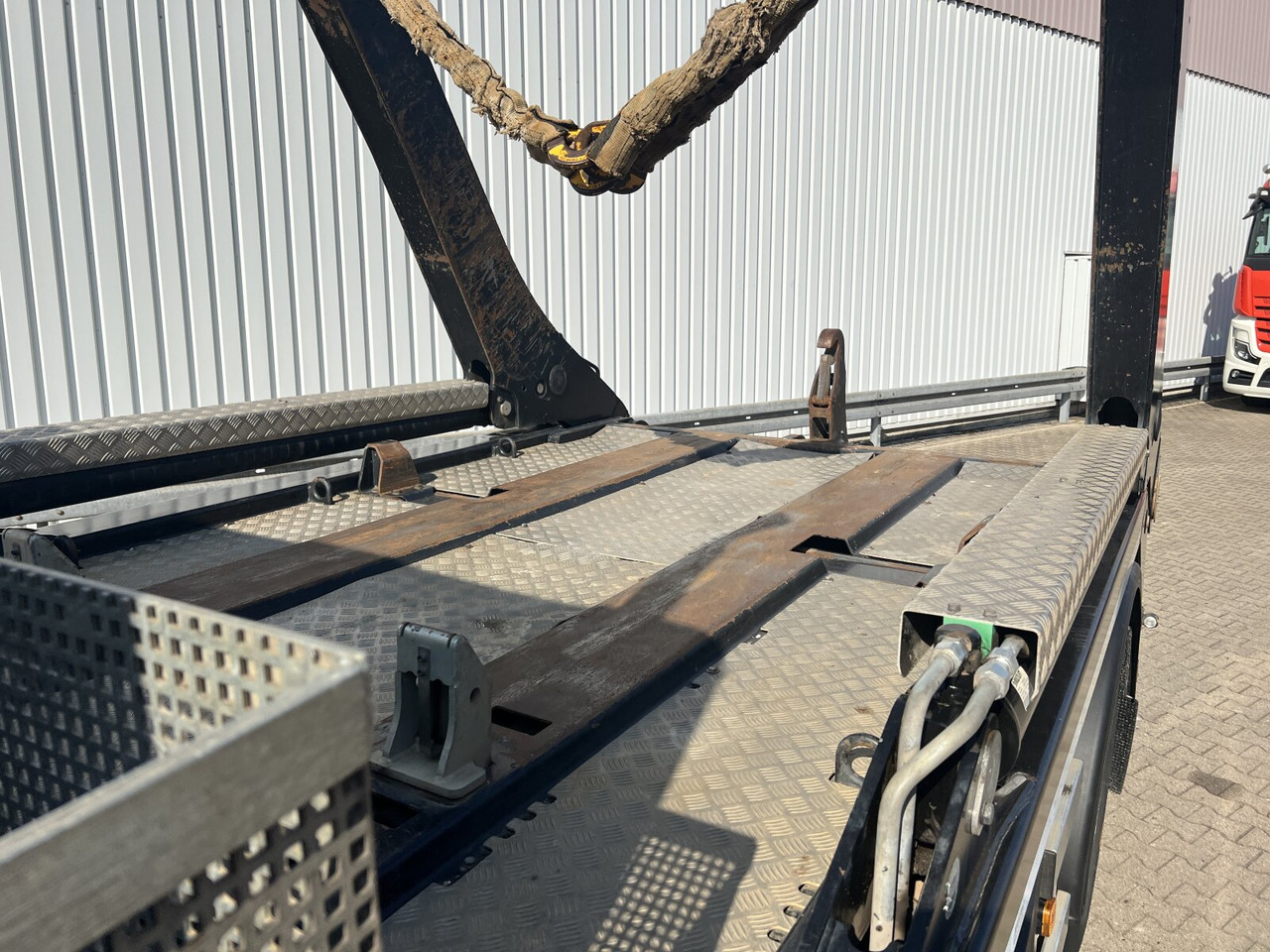 Camión portacontenedor de cadenas MAN TGM 18.320 4x2 BL TGM 18.320 4x2 BL, Hiab Tele-Absetzanlage, Funk: foto 14