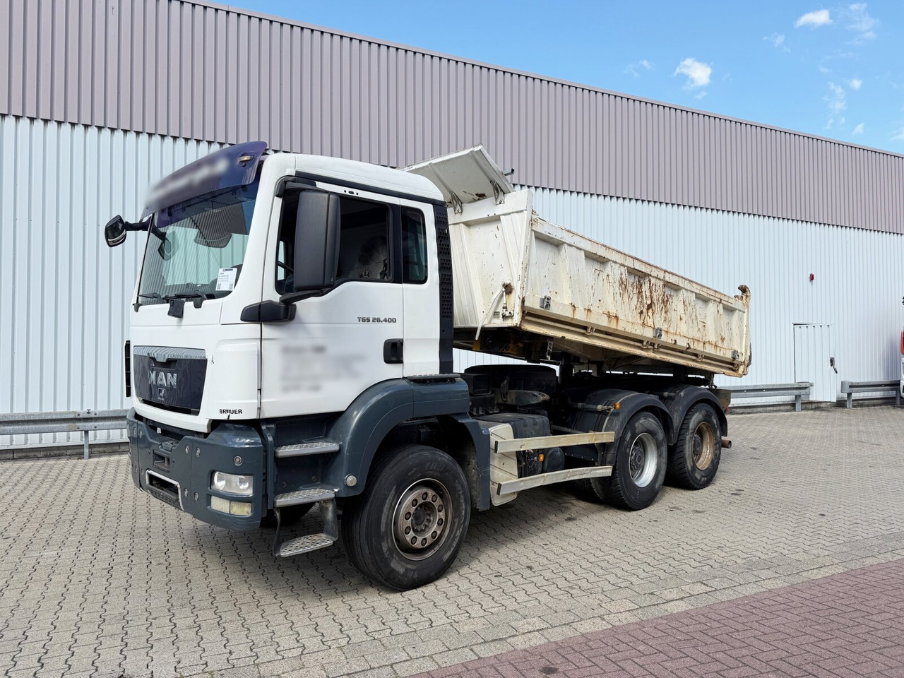 MAN TGS 26.400 6x4 BB TGS 26.400 6x4 BB - Camión volquete: foto 1 MAN TGS 26.400 6x4 BB TGS 26.400 6x4 BB - Camión volquete: foto 1
