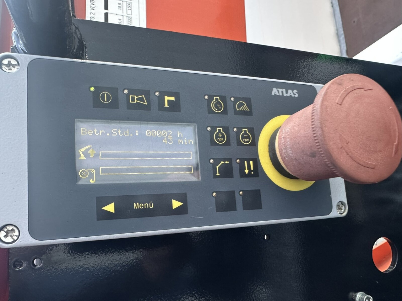 MAN TGX 26.470 6x2-4 BL TGX 26.470 6x2-4 BL, Lenk-/Liftachse, Retarder, Navi, Heckkran Atlas AK 170.2-A2 - Camión grúa, Camión caja abierta: foto 4 MAN TGX 26.470 6x2-4 BL TGX 26.470 6x2-4 BL, Lenk-/Liftachse, Retarder, Navi, Heckkran Atlas AK 170.2-A2 - Camión grúa, Camión caja abierta: foto 4