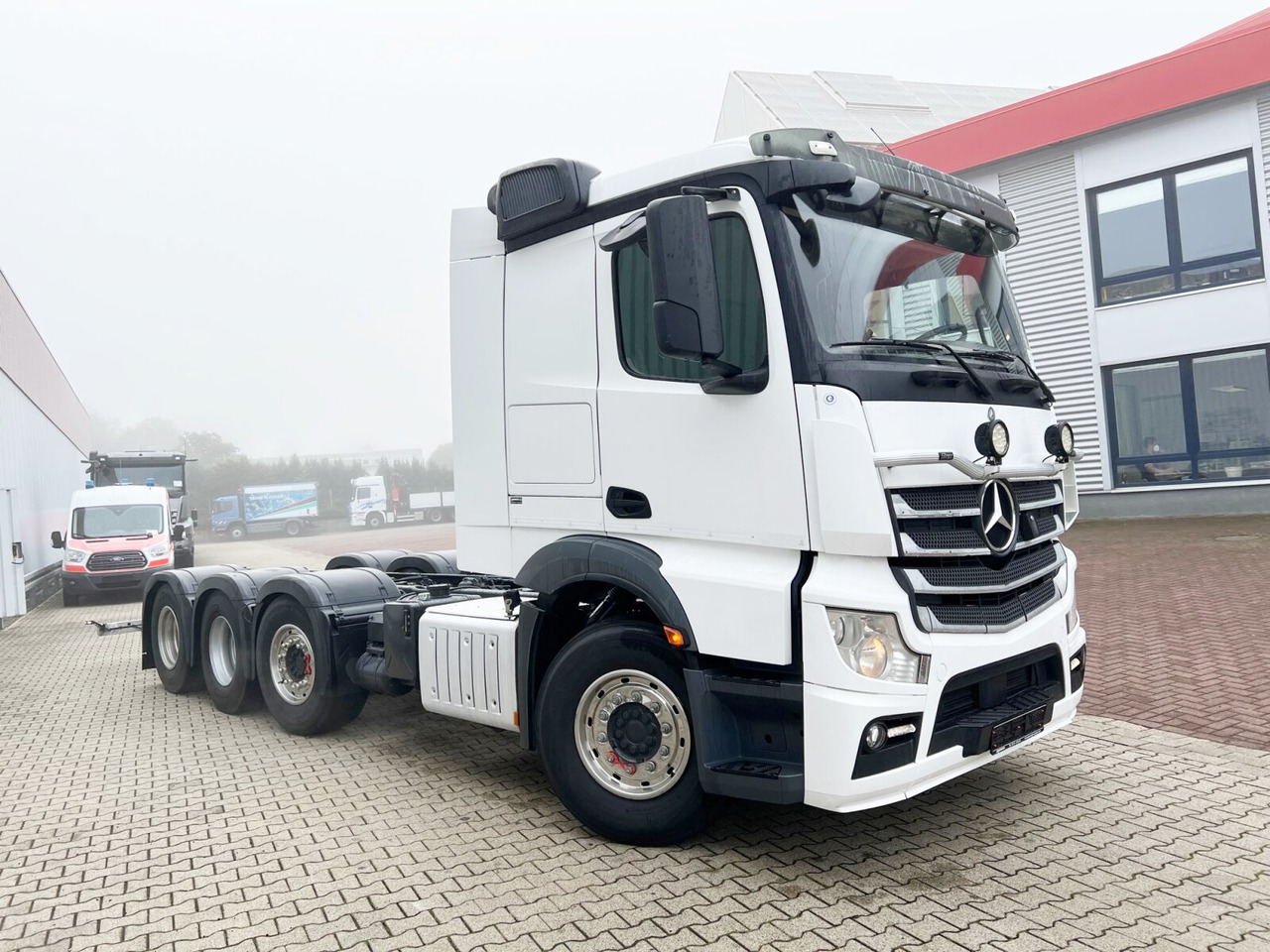 Camión chasis Mercedes-Benz Actros 3551 L 8x2/4 Actros 3551 L 8x2/4, Vorlauflenkachse, Doppelbereifte Nachlaufliftachse: foto 9