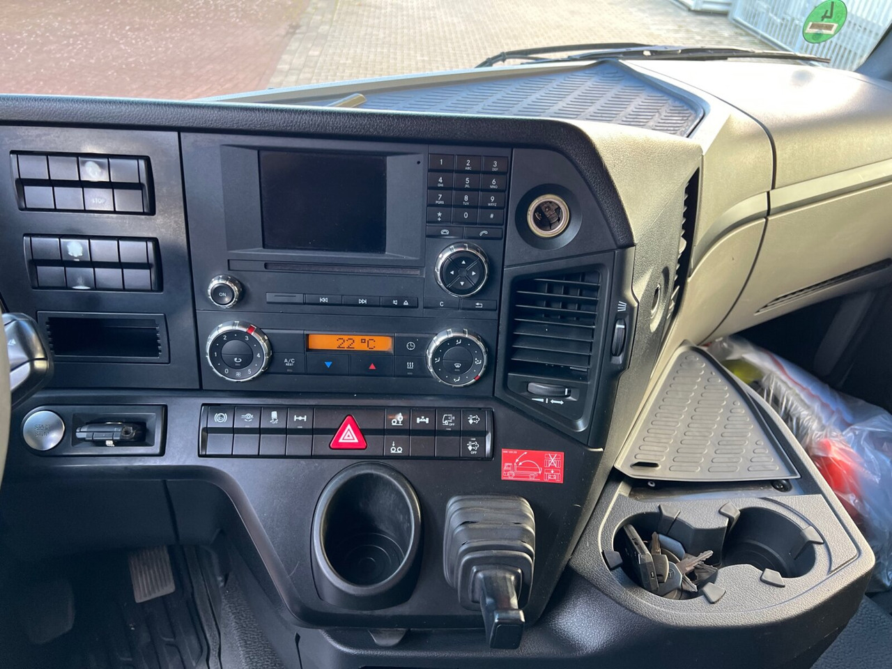 Mercedes-Benz Antos 2545 L 6x2 Antos 2545 L 6x2, Retarder, Lenk-/Liftachse - Camión multibasculante: foto 5 Mercedes-Benz Antos 2545 L 6x2 Antos 2545 L 6x2, Retarder, Lenk-/Liftachse - Camión multibasculante: foto 5