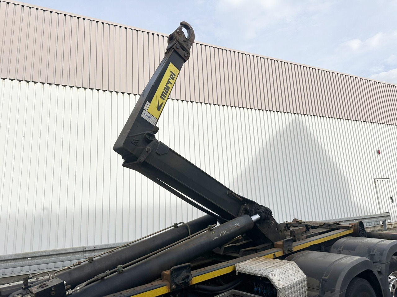 Mercedes-Benz Arocs 2552 L 6x2 Arocs 2552 L 6x2, Lenk-/Liftachse - Camión multibasculante: foto 3 Mercedes-Benz Arocs 2552 L 6x2 Arocs 2552 L 6x2, Lenk-/Liftachse - Camión multibasculante: foto 3