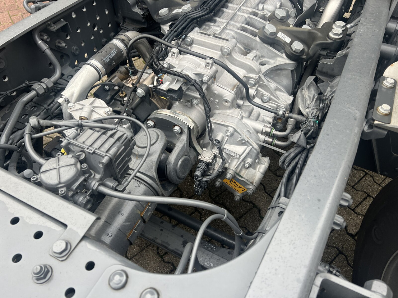 Mercedes-Benz Arocs 3251 L 8x4/4 Arocs 3251 L 8x4/4, Motorabtrieb - Camión volquete: foto 3 Mercedes-Benz Arocs 3251 L 8x4/4 Arocs 3251 L 8x4/4, Motorabtrieb - Camión volquete: foto 3