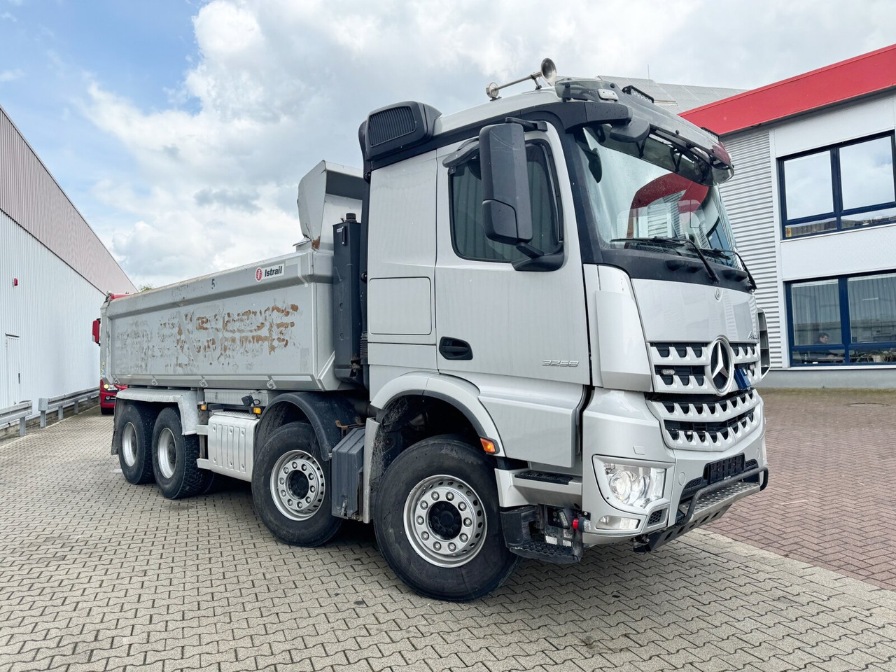 Dúmper Mercedes-Benz Arocs 3258 LK 8x4/4 Arocs 3258 LK 8x4/4, Retarder, Bi-Xenon, Stahlmulde ca. 14m³, hydr. Heckklappenöffnung: foto 10