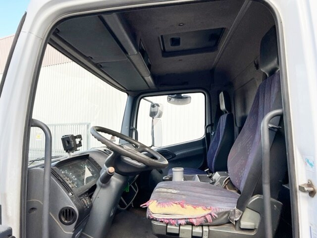 Mercedes-Benz Atego 818 4x2 Atego 818 4x2 - Camión caja abierta: foto 2 Mercedes-Benz Atego 818 4x2 Atego 818 4x2 - Camión caja abierta: foto 2