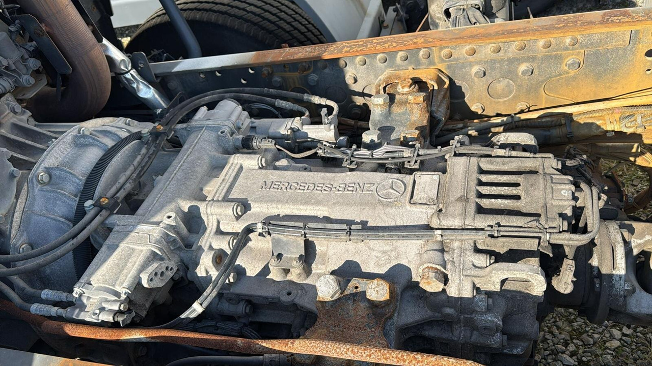 Mercedes-Benz Axor 2629 K 6x4 Axor 2629 K 6x4, PTO, Steel, Manual, 6-Zylinder - Camión chasis: foto 3 Mercedes-Benz Axor 2629 K 6x4 Axor 2629 K 6x4, PTO, Steel, Manual, 6-Zylinder - Camión chasis: foto 3