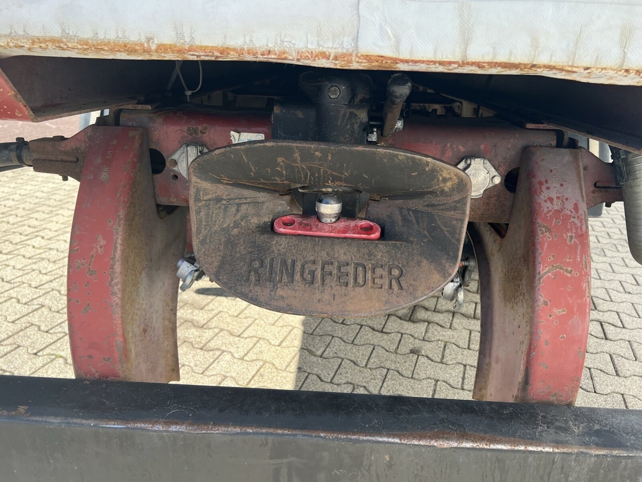 Mercedes-Benz SK 2435 L 6x2 SK 2435 L 6x2, V8 - Camión lona: foto 3 Mercedes-Benz SK 2435 L 6x2 SK 2435 L 6x2, V8 - Camión lona: foto 3