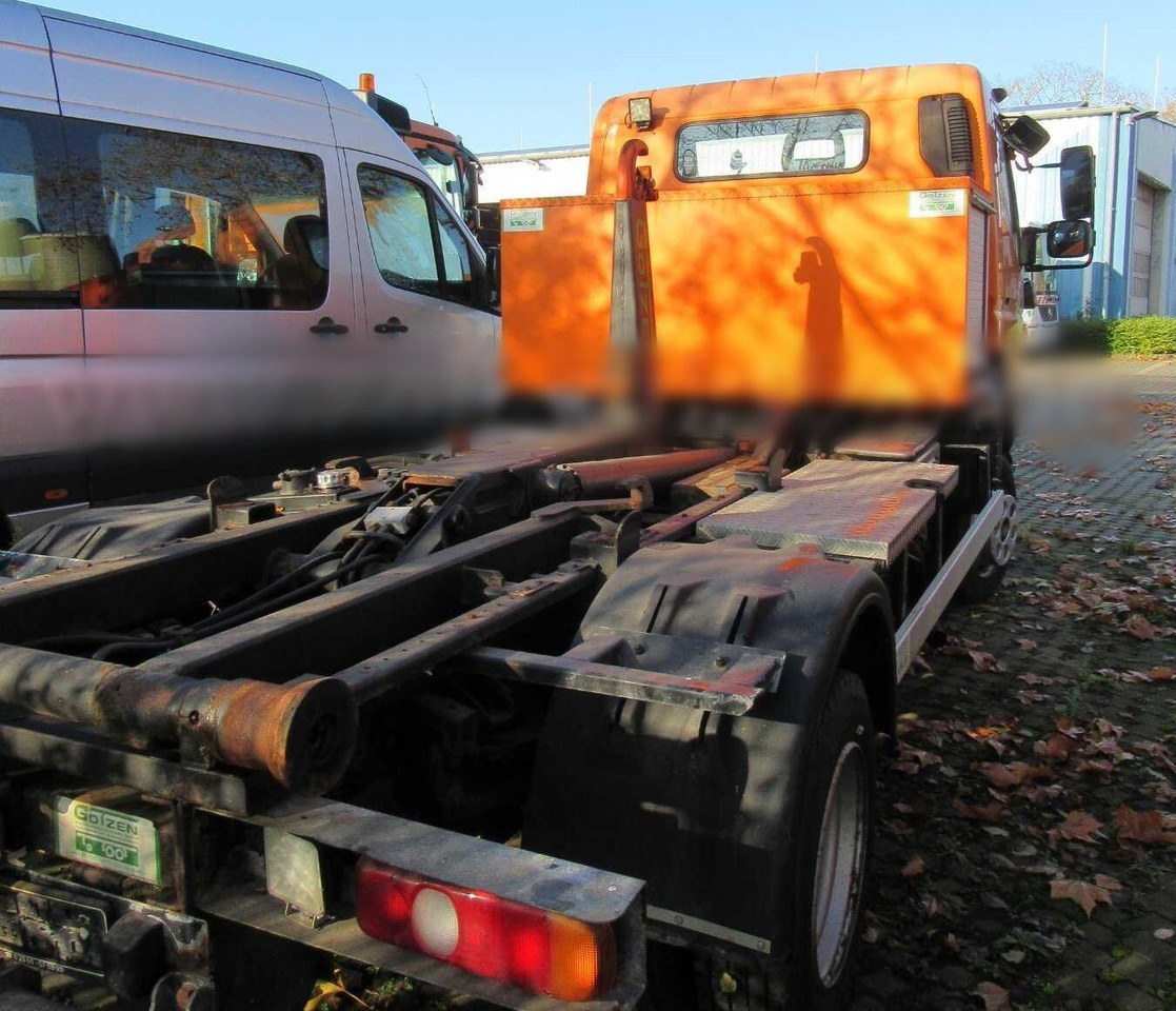 Mitsubishi Canter Fuso 6C18 4x4 Canter Fuso 6C18 4x4, Winterdienstausstattung, City-Abroller - Camión multibasculante: foto 2 Mitsubishi Canter Fuso 6C18 4x4 Canter Fuso 6C18 4x4, Winterdienstausstattung, City-Abroller - Camión multibasculante: foto 2