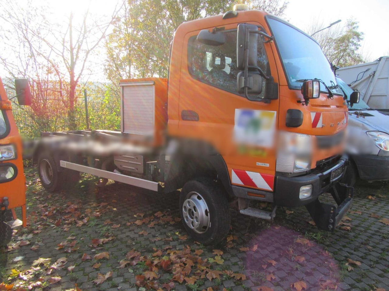 Mitsubishi Canter Fuso 6C18 4x4 Canter Fuso 6C18 4x4, Winterdienstausstattung, City-Abroller - Camión multibasculante: foto 1 Mitsubishi Canter Fuso 6C18 4x4 Canter Fuso 6C18 4x4, Winterdienstausstattung, City-Abroller - Camión multibasculante: foto 1