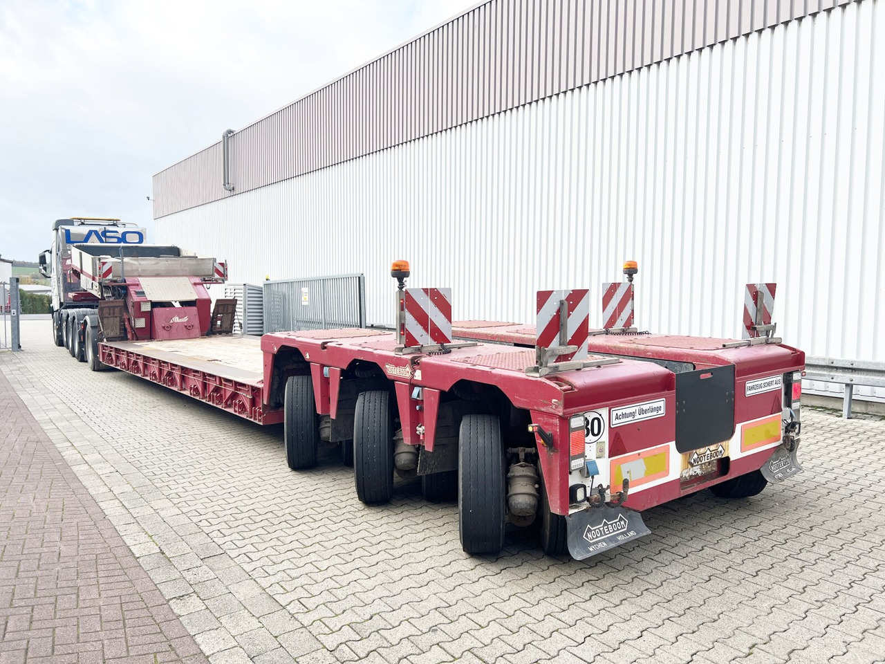Semirremolque góndola rebajadas para transporte de equipos pesados Nooteboom Euro-64-13 Euro-64-13, Jeepdolly, Tiefbett, Verbr. auf 3,2m, hydr. Lenkung: foto 9 Semirremolque góndola rebajadas para transporte de equipos pesados Nooteboom Euro-64-13 Euro-64-13, Jeepdolly, Tiefbett, Verbr. auf 3,2m, hydr. Lenkung: foto 9