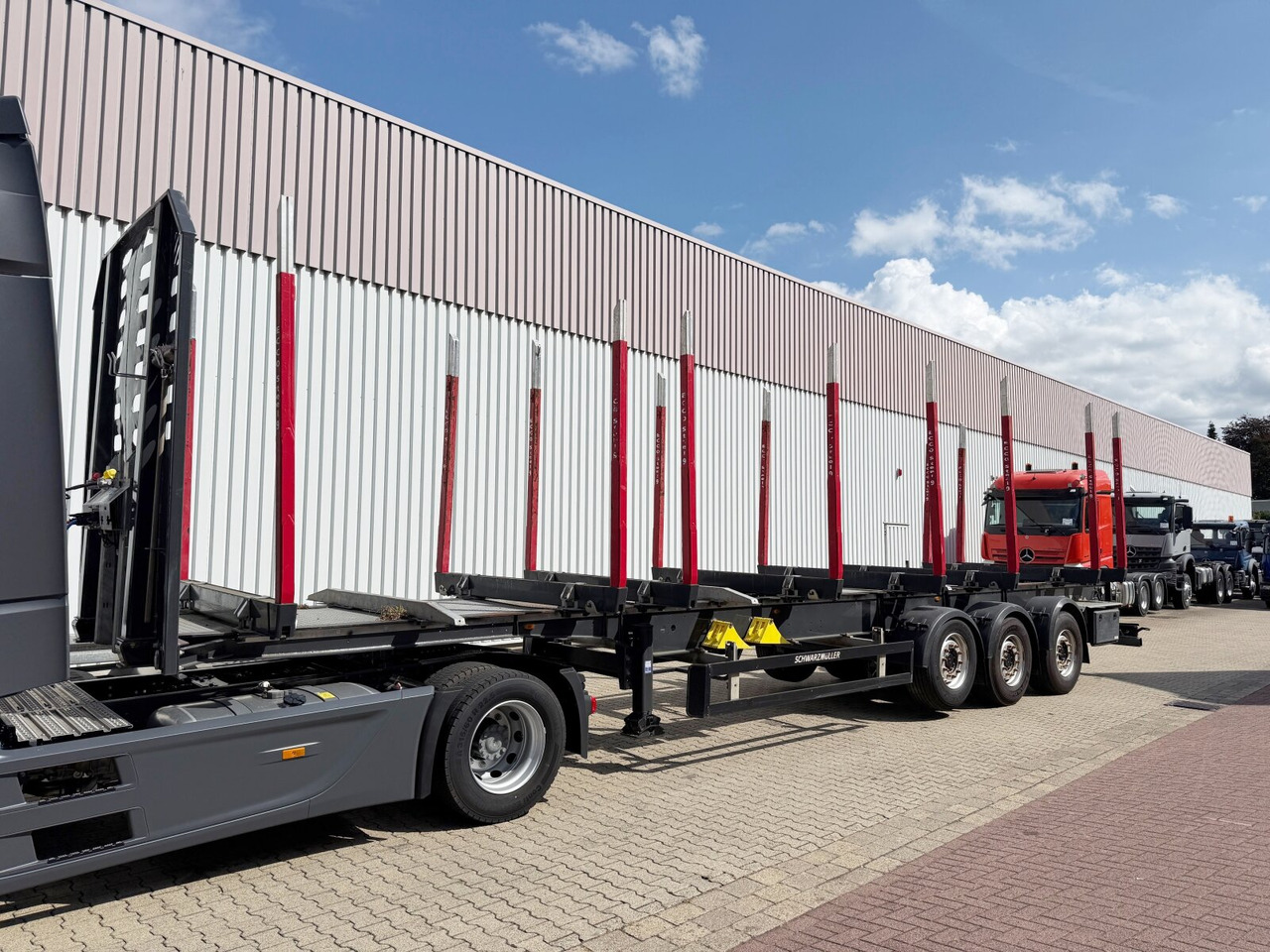 Schwarzmüller 3-Achs Holzauflieger 3-Achs Holzauflieger, Liftachse, MEHRFACH VORHANDEN! - Semirremolque maderero: foto 1 Schwarzmüller 3-Achs Holzauflieger 3-Achs Holzauflieger, Liftachse, MEHRFACH VORHANDEN! - Semirremolque maderero: foto 1