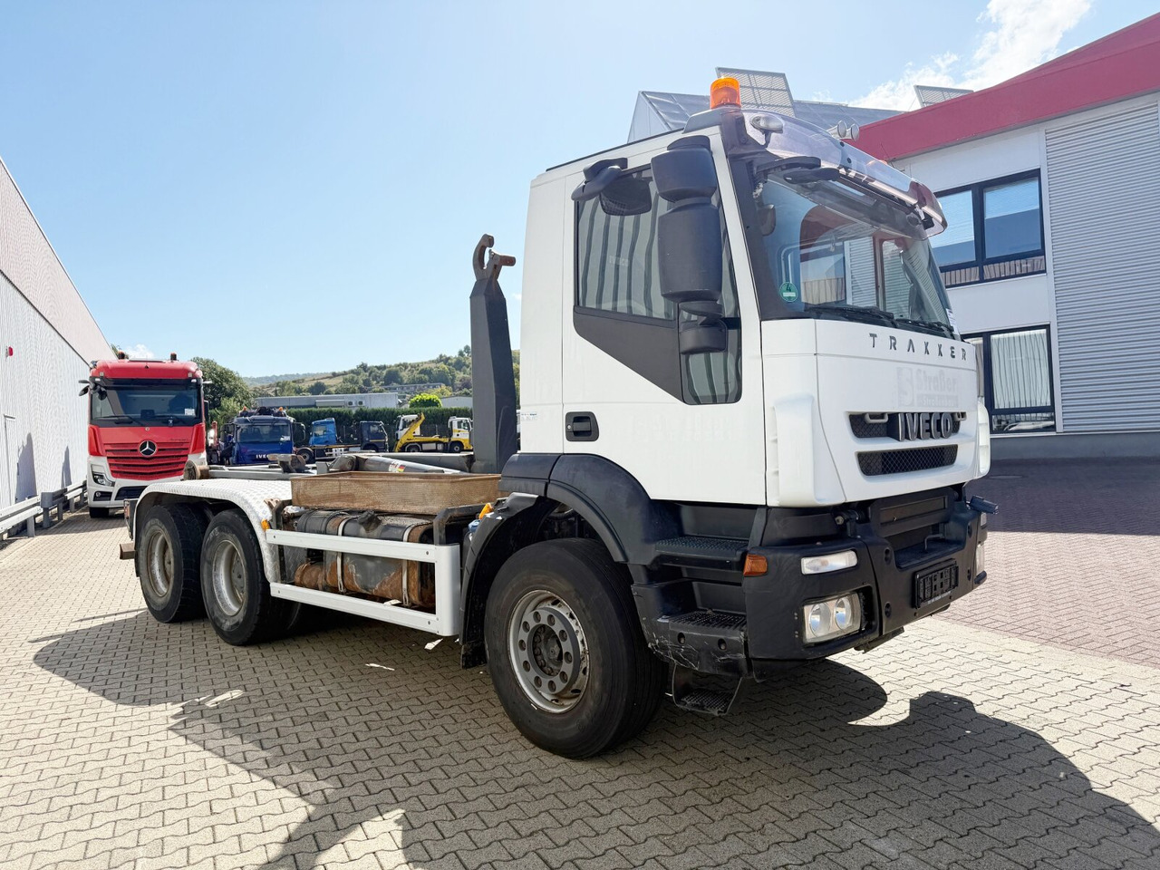 Arrendamiento de  Trakker AD260T41/P 6x4 Trakker AD260T41/P 6x4, EEV, VDL S-21-5200 Trakker AD260T41/P 6x4 Trakker AD260T41/P 6x4, EEV, VDL S-21-5200: foto 9