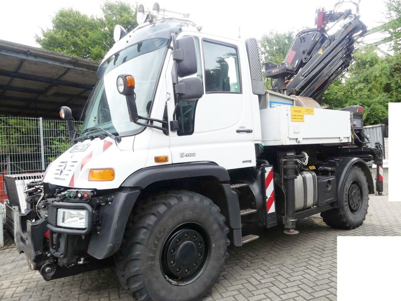 Unimog U400 4x4 U400 4x4, Frontzapfwelle, Heckkran Hiab XS 144-E4 HiDuo, Seilwinde, Funk - Autogrúa: foto 1 Unimog U400 4x4 U400 4x4, Frontzapfwelle, Heckkran Hiab XS 144-E4 HiDuo, Seilwinde, Funk - Autogrúa: foto 1
