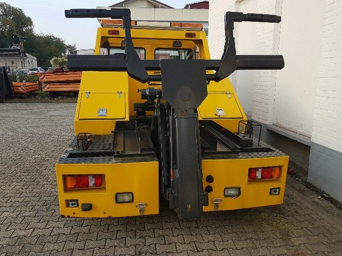 Camión portavehículos Volvo FL 612 L FL 612 L, Abschleppwagen Hubbrille 3 to: foto 8 Camión portavehículos Volvo FL 612 L FL 612 L, Abschleppwagen Hubbrille 3 to: foto 8