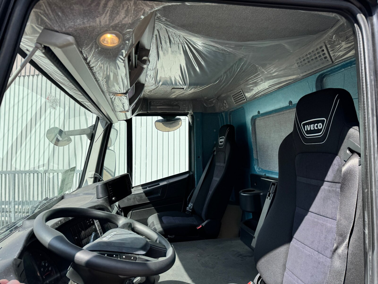 X-Way AD360X40Z/P 8x4 X-Way AD360X40Z/P 8x4 - Camión chasis: foto 2 X-Way AD360X40Z/P 8x4 X-Way AD360X40Z/P 8x4 - Camión chasis: foto 2