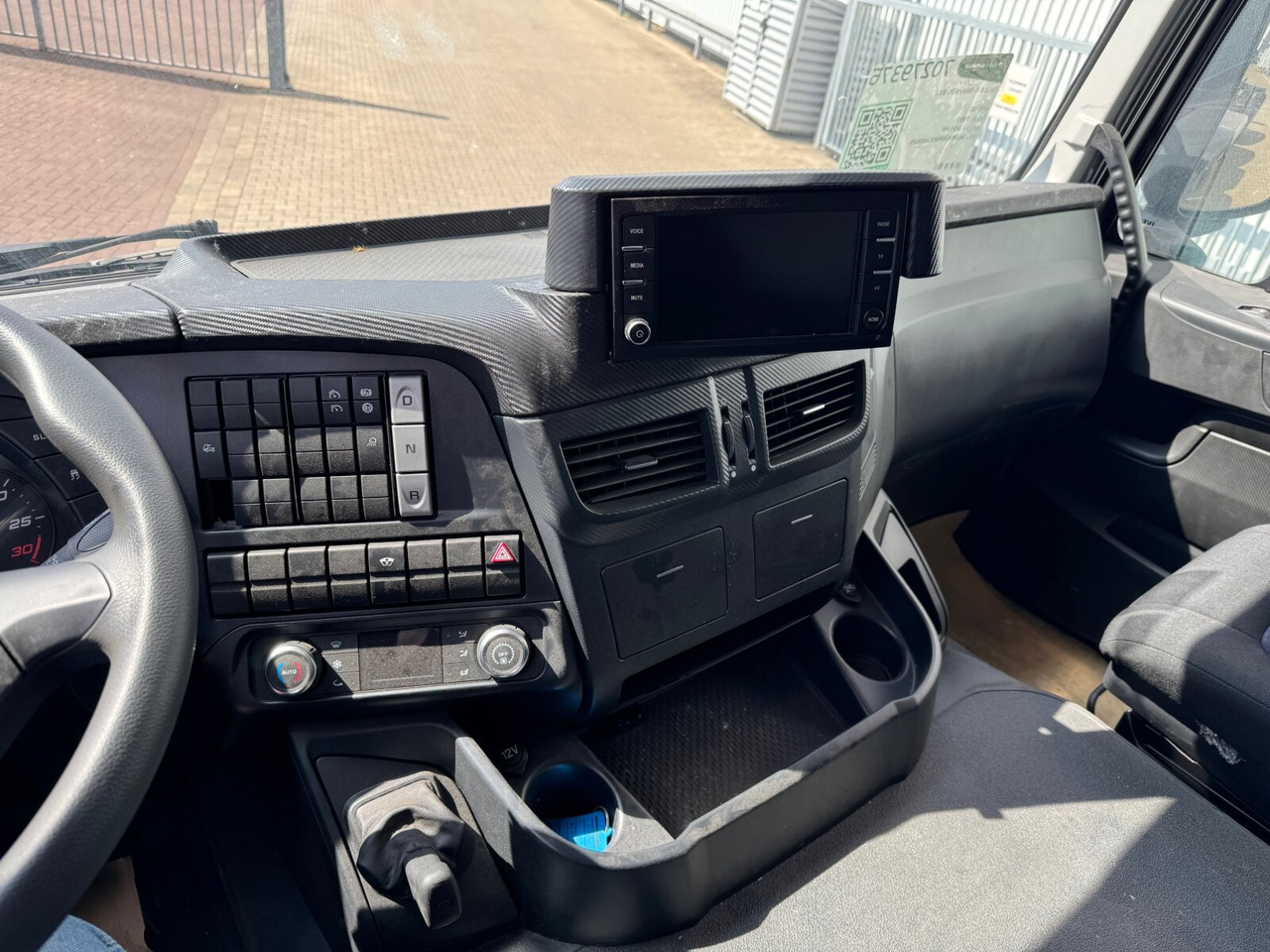 X-Way AD360X40Z/P 8x4 X-Way AD360X40Z/P 8x4 - Camión chasis: foto 4 X-Way AD360X40Z/P 8x4 X-Way AD360X40Z/P 8x4 - Camión chasis: foto 4