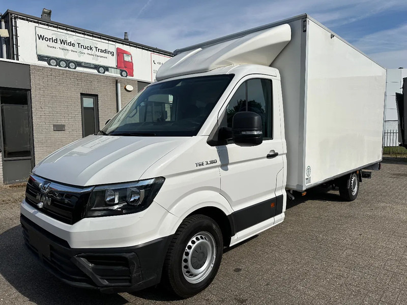 MAN TGE TGE 3.180 + 360 CAMERA + LIFT + EURO 6B + AIRCO + 720 KG LOADING + 3 SEATS - Furgoneta caja cerrada: foto 1 MAN TGE TGE 3.180 + 360 CAMERA + LIFT + EURO 6B + AIRCO + 720 KG LOADING + 3 SEATS - Furgoneta caja cerrada: foto 1