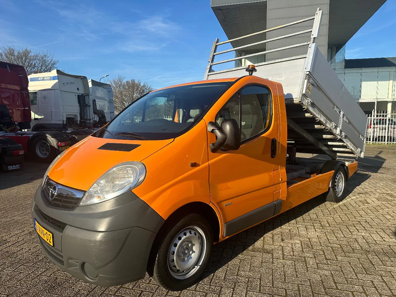 Opel Vivaro VIVARO + KIPPER + NEW APK/TUV / NEW SERVICE - Furgoneta basculante: foto 1 Opel Vivaro VIVARO + KIPPER + NEW APK/TUV / NEW SERVICE - Furgoneta basculante: foto 1