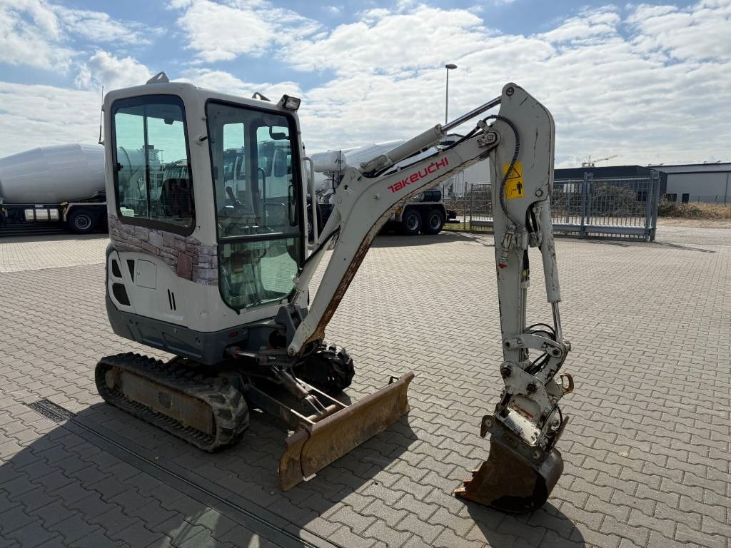 Arrendamiento de Takeuchi TB 216 Powertilt  Takeuchi TB 216 Powertilt: foto 6