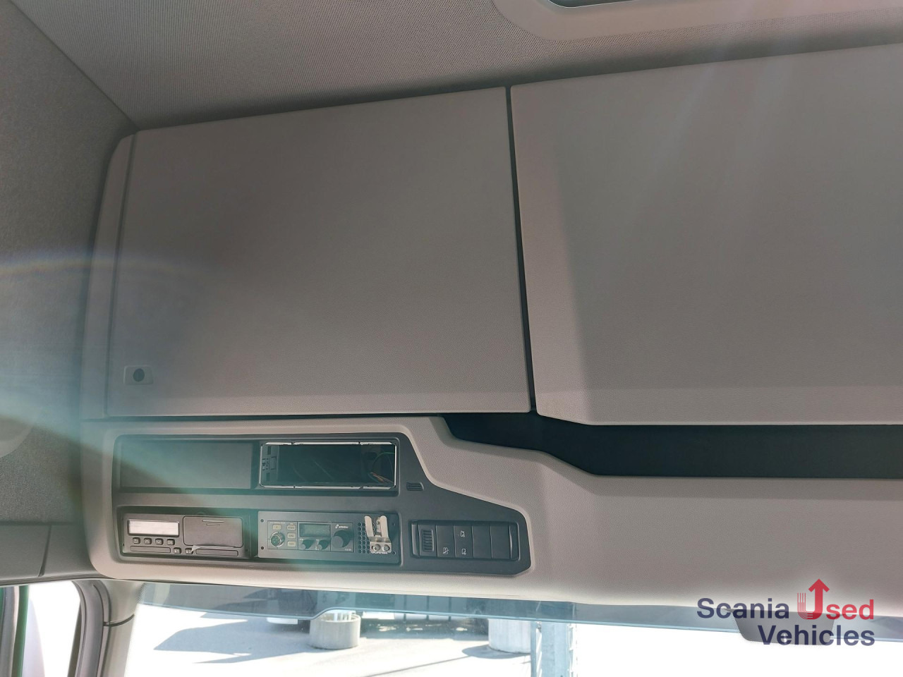 SCANIA R 450 A4x2EB Volumen Mega Jumbo DAB Standklima - Cabeza tractora: foto 3 SCANIA R 450 A4x2EB Volumen Mega Jumbo DAB Standklima - Cabeza tractora: foto 3