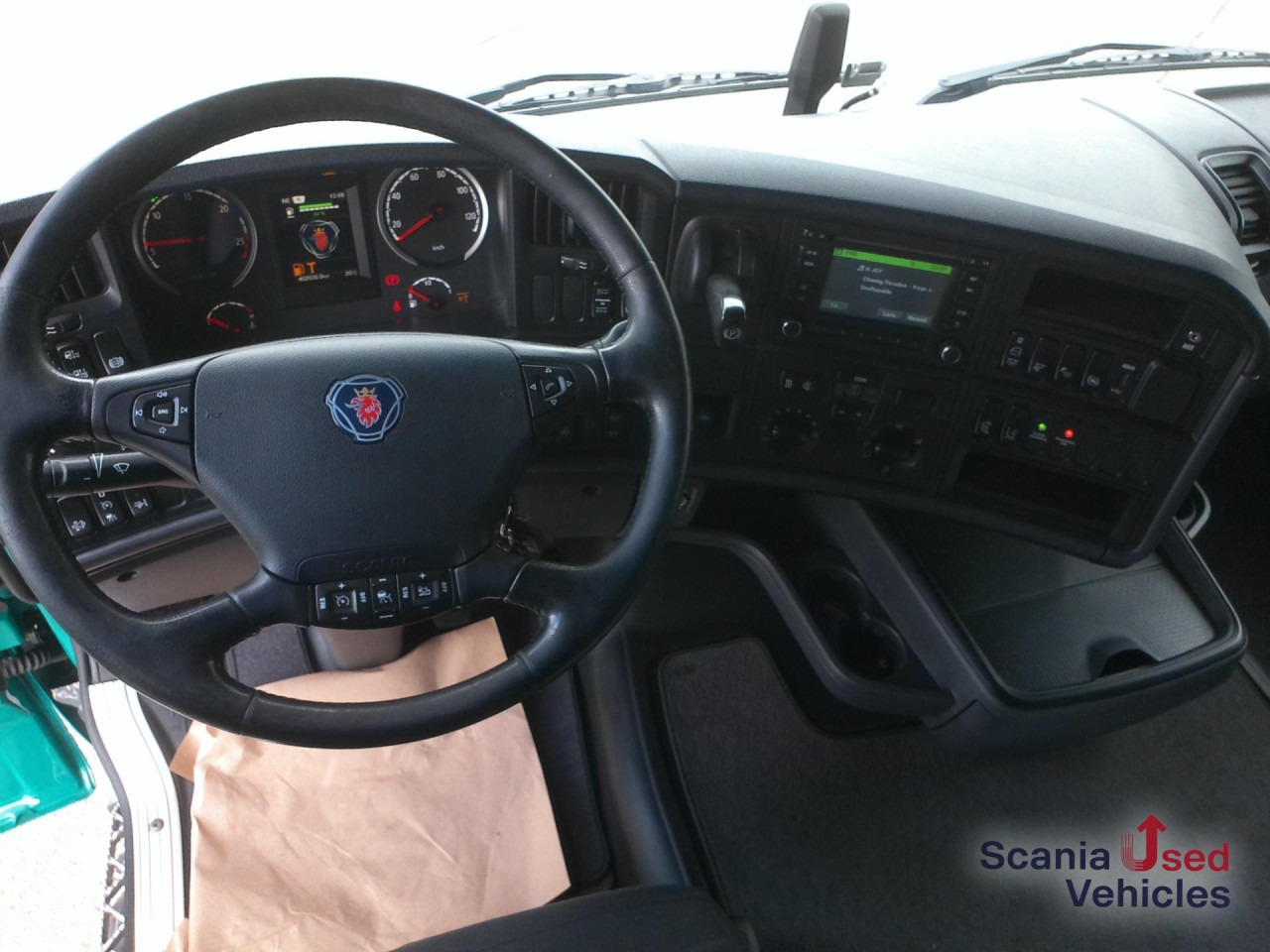 SCANIA R450LB6x2*4MNB LBW 2,0t NUR 462 TKM! HU neu! - Camión transporte de bebidas: foto 2 SCANIA R450LB6x2*4MNB LBW 2,0t NUR 462 TKM! HU neu! - Camión transporte de bebidas: foto 2