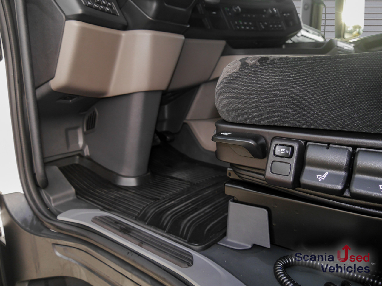 SCANIA R 460 A4x2EB - SUPER - - Cabeza tractora: foto 4 SCANIA R 460 A4x2EB - SUPER - - Cabeza tractora: foto 4