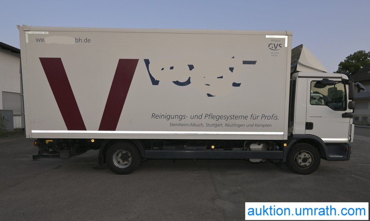 MAN (V182) TGL 12.250 4x2 L/BL Koffer Ladebordwand Klimaautomatik NAVI Luftfederung Automatikgetriebe EURO 6 - Camión caja cerrada: foto 4 MAN (V182) TGL 12.250 4x2 L/BL Koffer Ladebordwand Klimaautomatik NAVI Luftfederung Automatikgetriebe EURO 6 - Camión caja cerrada: foto 4