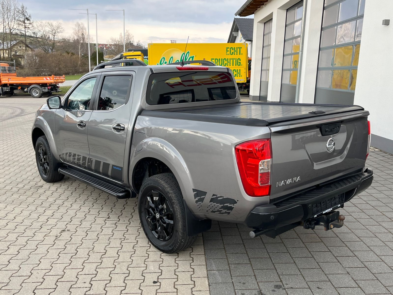 Nissan Navara NP300 N-Guard Double Cab 4x4 - SUV/ Todoterreno: foto 5 Nissan Navara NP300 N-Guard Double Cab 4x4 - SUV/ Todoterreno: foto 5