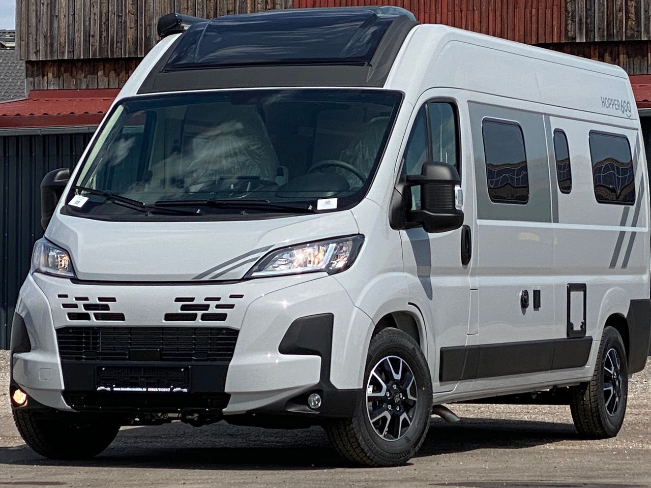LMC INNOVAN 600 ,Dieselheizung,Modell 25,Automatik - Cámper: foto 2 LMC INNOVAN 600 ,Dieselheizung,Modell 25,Automatik - Cámper: foto 2
