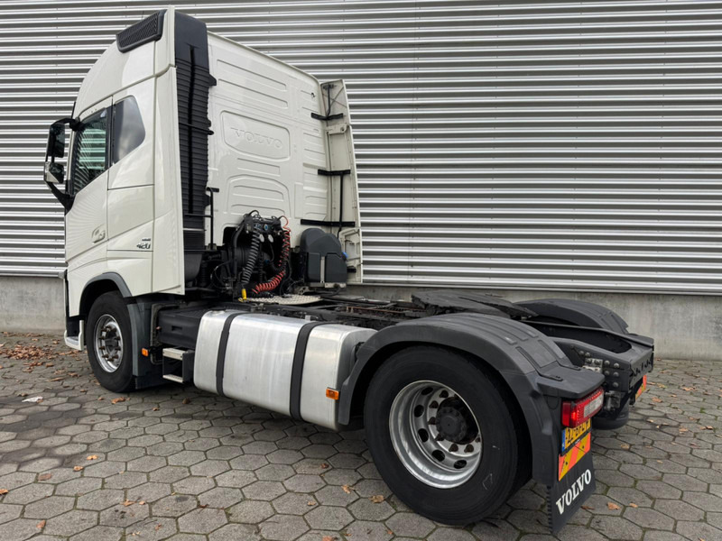 Volvo FH 420 / I-Shift / 2 Tanks / Euro 6 / NL- Truck - Cabeza tractora: foto 3 Volvo FH 420 / I-Shift / 2 Tanks / Euro 6 / NL- Truck - Cabeza tractora: foto 3